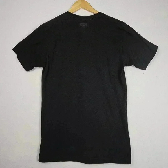 Deadpool Marvel T-Shirt Size Medium Black Graphic Movie EUC‎ - Picture 8 of 14